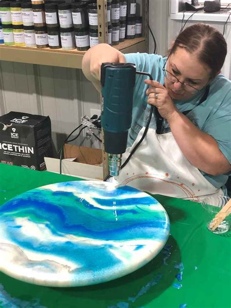 Bring your creativity and your love of learning something new for a fun and exciting experience. . Resin art classes sacramento